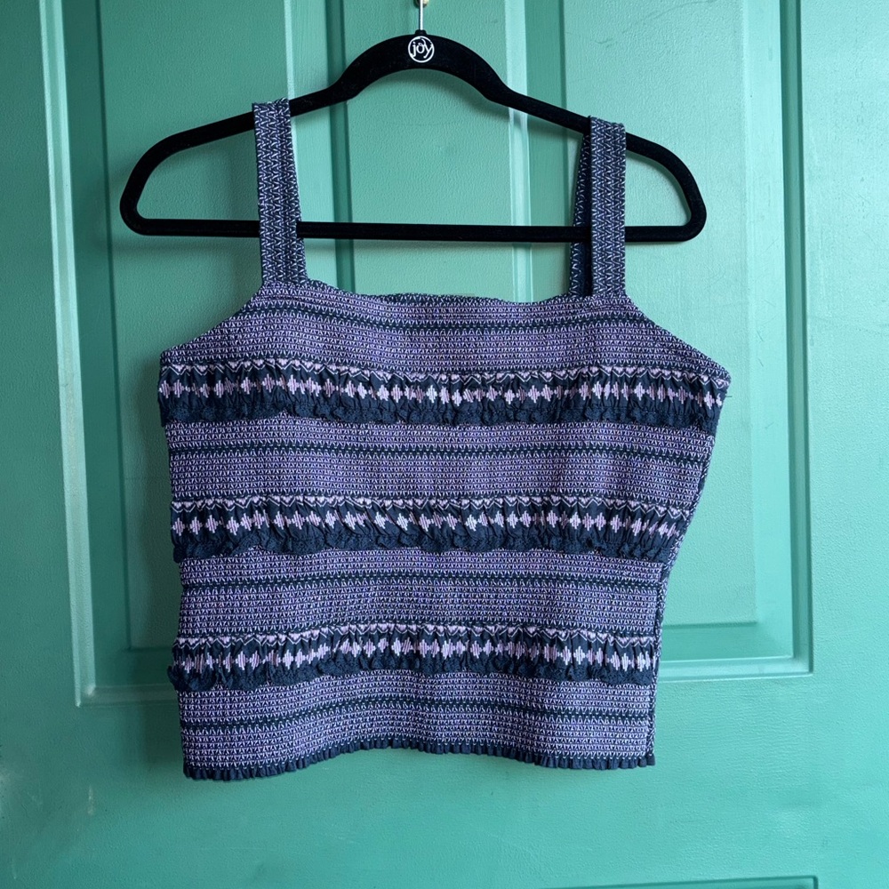 Anthropologie medium Smocked Embroidered Tank like new - Picture 3 of 9